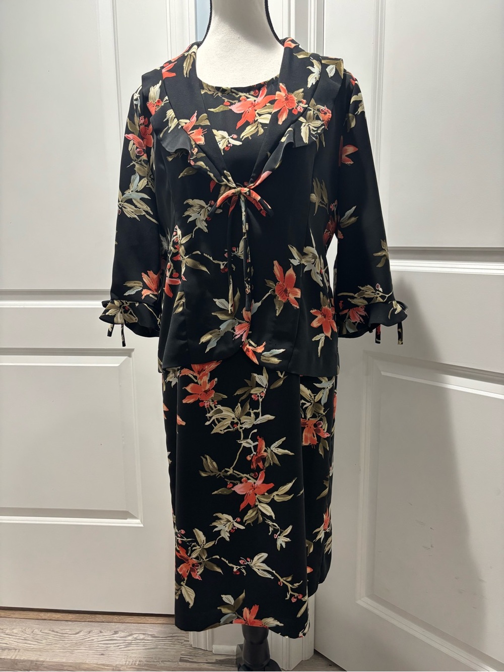Black Floral Midi Dress Set